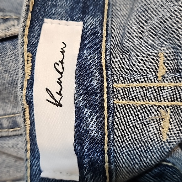 NWT KanCan 90's Flare Jeans - Picture 13 of 16